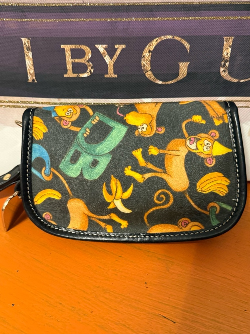Dooney & Bourke Rare Limited Edition Monkey Wristlet EUC - Picture 2 of 8